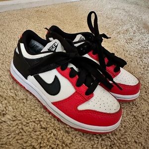 Black/Red/White Nike Dunks
